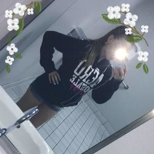 Meet your Posher, Molly